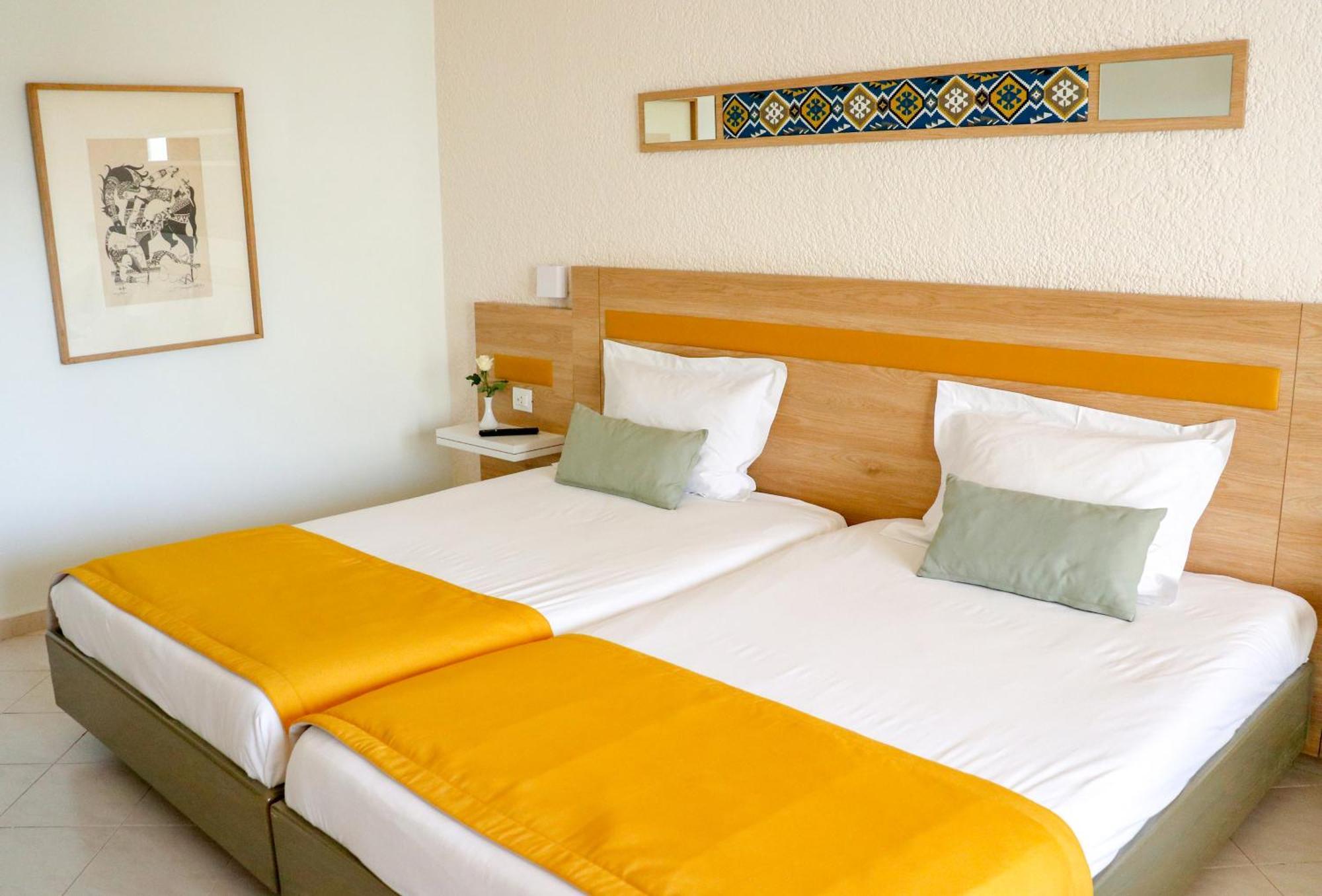 Sol Azur Hotel